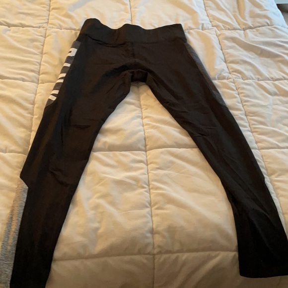 Pink by Victoria’s Secret ultimate leggings NWOT size L - Picture 4 of 4